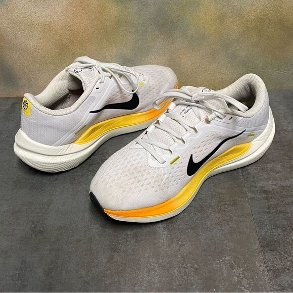 Nike Zoom Winflo 10 DV4023-101 Women's White Running Shoes Size 8.5M - Picture 9 of 16